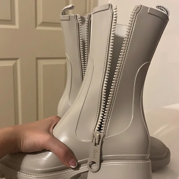 Chloe Betty Rain Boot - Picture 4 of 6